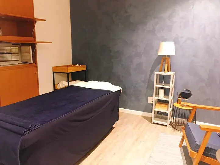 閉店）マッサージ・ネイル・ヘッドスパのお店「Imai Ami spa（イマイアミスパ）」