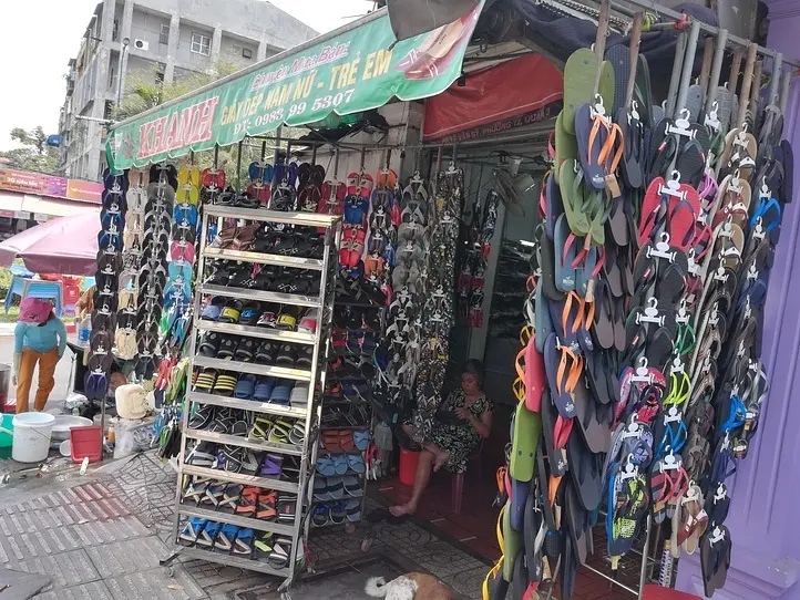 3区にある靴屋通り（Lý Chính Thắng）のご紹介