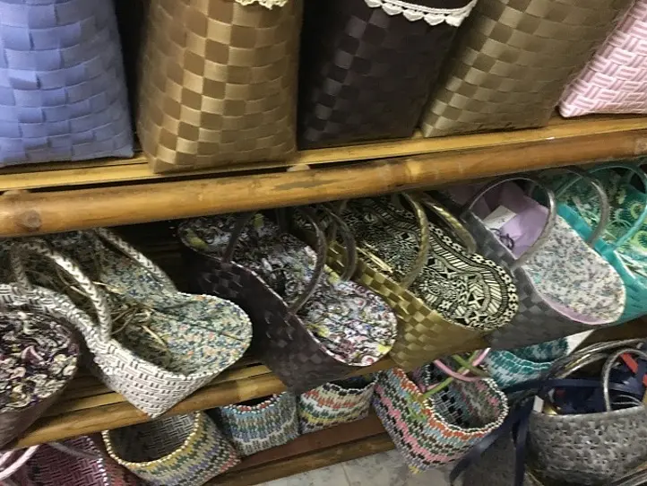 ドンコイエリアのおすすめかごバッグのお店３つ