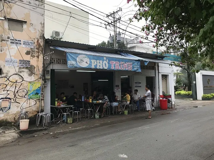 安くておいしい牛肉のフォー！タオディエンの人気店～Pho Trinh