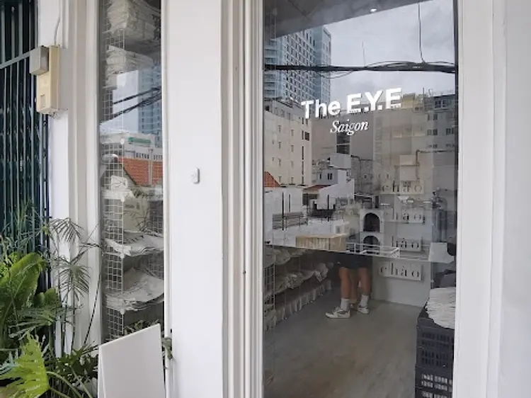 ザ・アイ・サイゴン