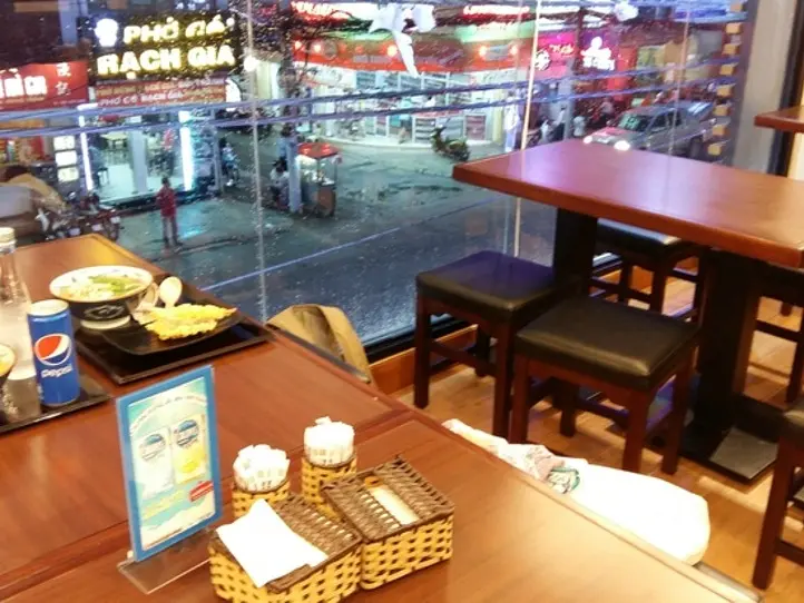 ホーチミンでうどんが食べられる！ 丸亀製麺レポート