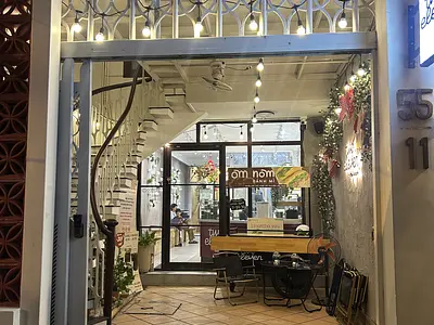 トゥー・イレブン・コーヒー＆モア