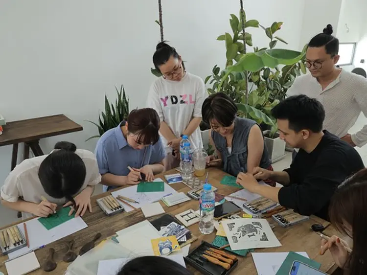 ベトナムタイル・ミカ デコアー ファクトリー