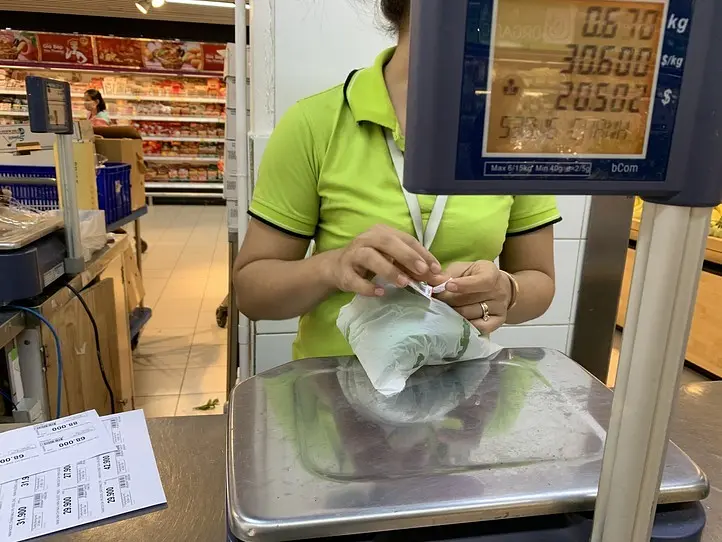 楽しむ自宅時間〜パッションフルーツのパウンドケーキを作ってみよう〜