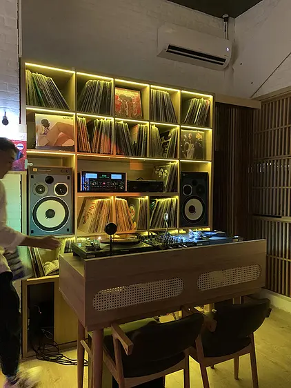 カンパイ・バー