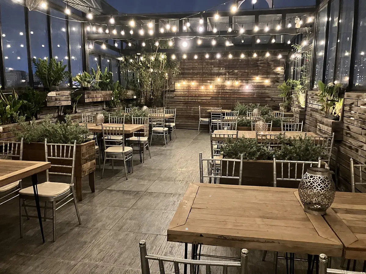 　パーティエリアがあったり、寝転がれたり…さまざまな使い方ができるおすすめカフェ