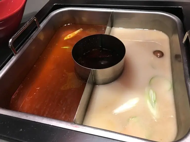 フートン・ホットポットパラダイス