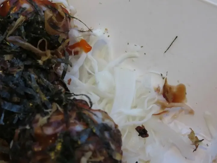ホーチミンではたこ焼きが大人気！一風変わった10個の具を食べてみた