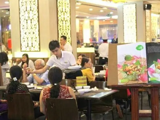 ユニオンスクエア（ビンコムセンター）