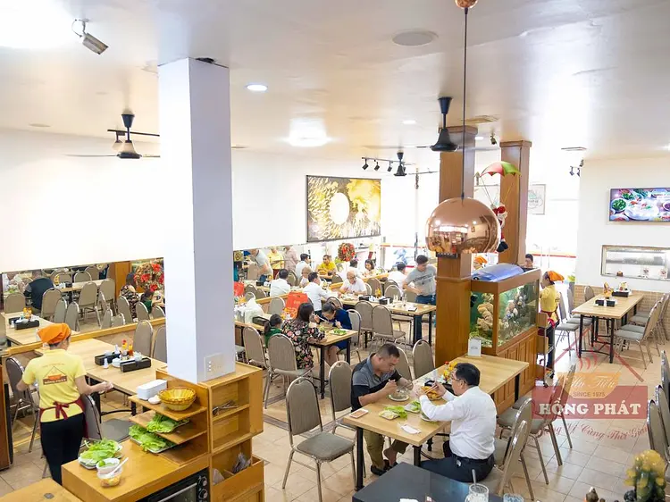 フー・ティウ・ホン・ファット