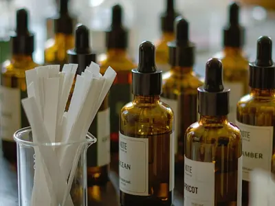 「私」という作品を織りなす　　　　　　　　　　　　　　 〜シルクの輝きと香りに包まれる、大人の休息〜