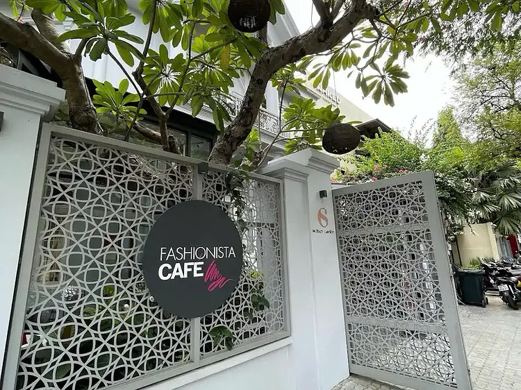 ファッショニスタ・カフェ