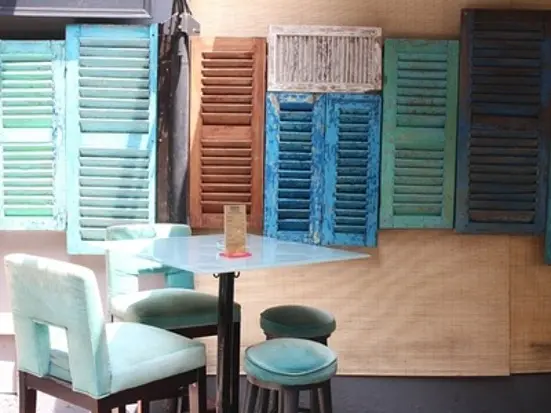 ケイジ・バー&ラウンジ