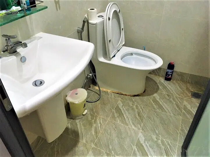 ホーチミン物件探訪第3回　なんと530万ドン・4区のお値打ちアパートを見に行った