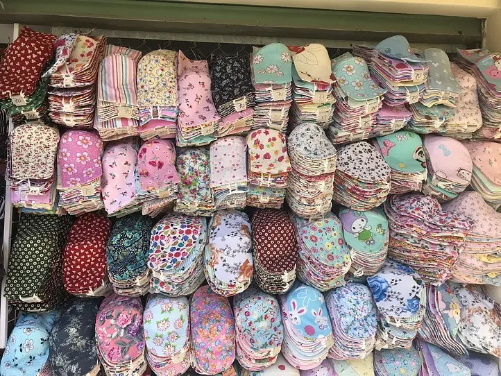 ホーチミンの中華街「チョロン」地区で掘り出し物のお土産探し！