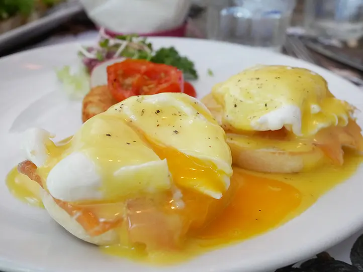 オシャレなセレクト雑貨も楽しめる、大人気カフェレストラン