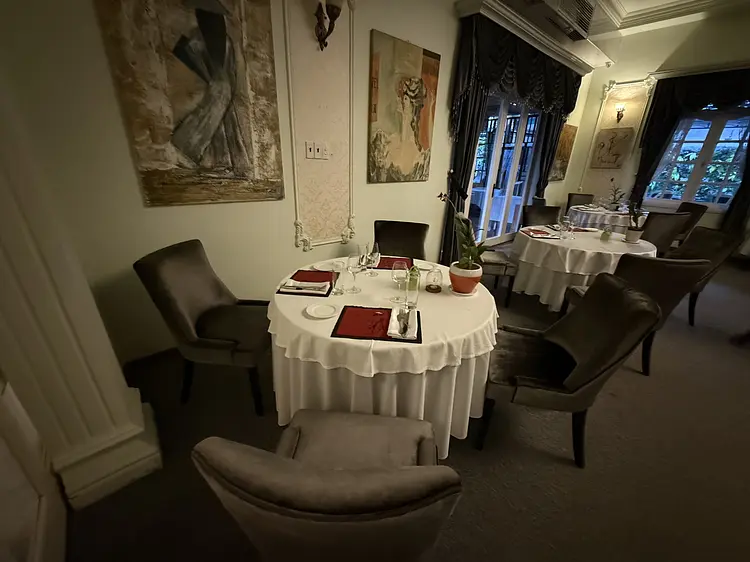 トロアグルマン