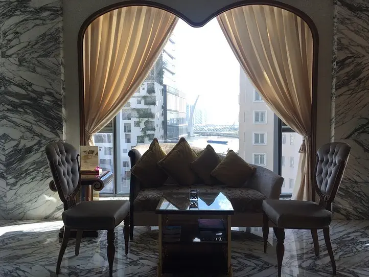 ホーチミンの一等地、ドンコイ通りに佇む超高級ホテル「ザ・レヴェリー・サイゴン」