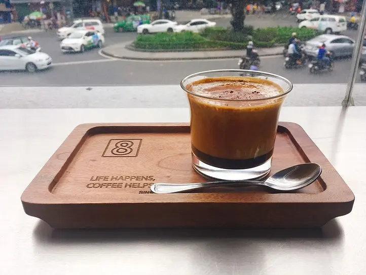 エッグコーヒーが飲めるカフェ「Mr.8 Coffee（ミスターエイトコーヒー）」