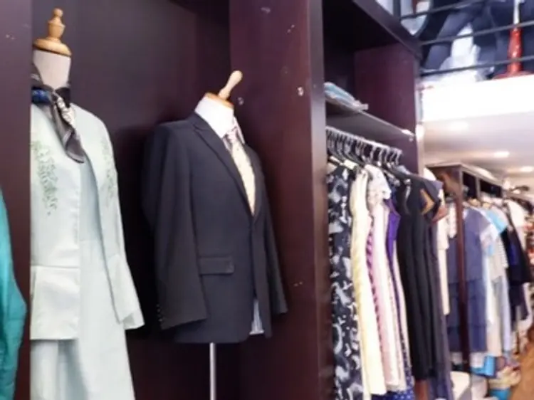 アオザイ・スーツなどのオーダーメイド専門店・うさぎ