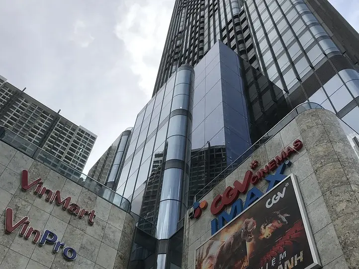 Land Mark81 そびえるホーチミン新名所！？