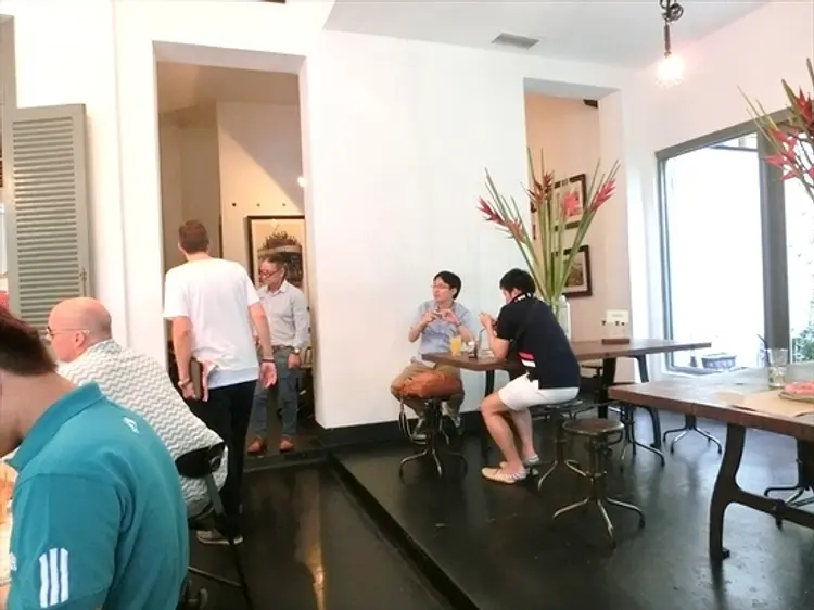 ルー・ジン (ドンコイ店)