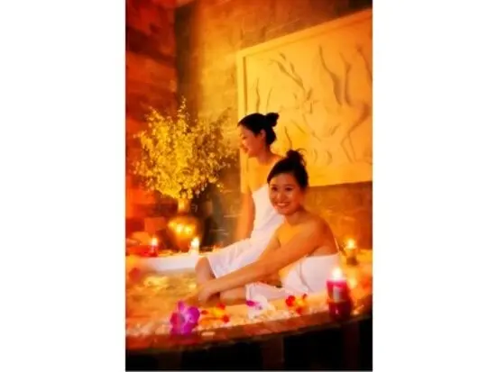 フラミンゴスパ