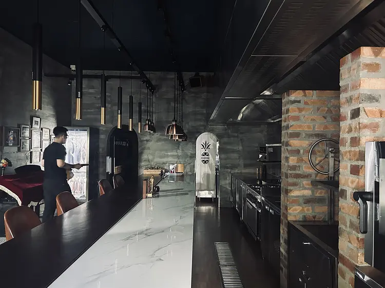 ミア ダイニング