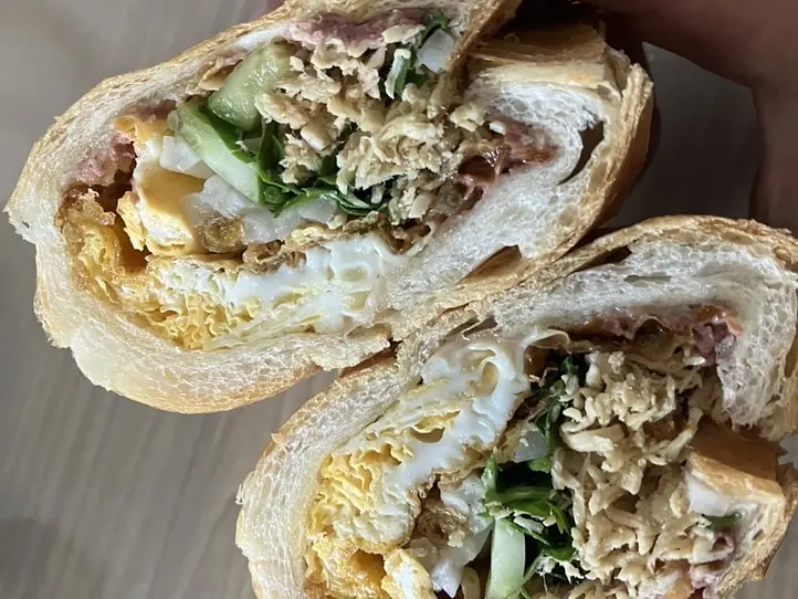 　五区の中華街で食べたい！おいしいローカルフード・フーティウ＆バインミー