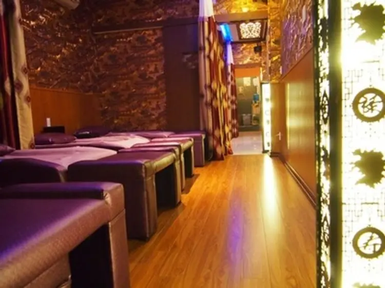 777 フットマッサージ