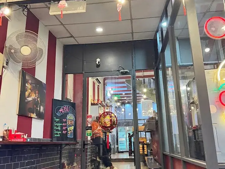チャックス・バーガーズ