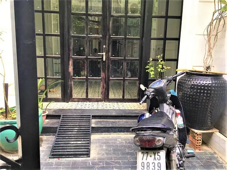 　ホーチミン物件探訪　第十回「１区・ホテルみたいなアパートメント」