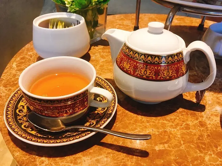 5ツ星・シェラトンホテルで大満足のアフタヌーンティーを