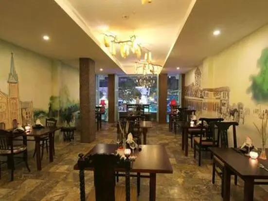 古き良きサイゴンの時代へタイムスリップ