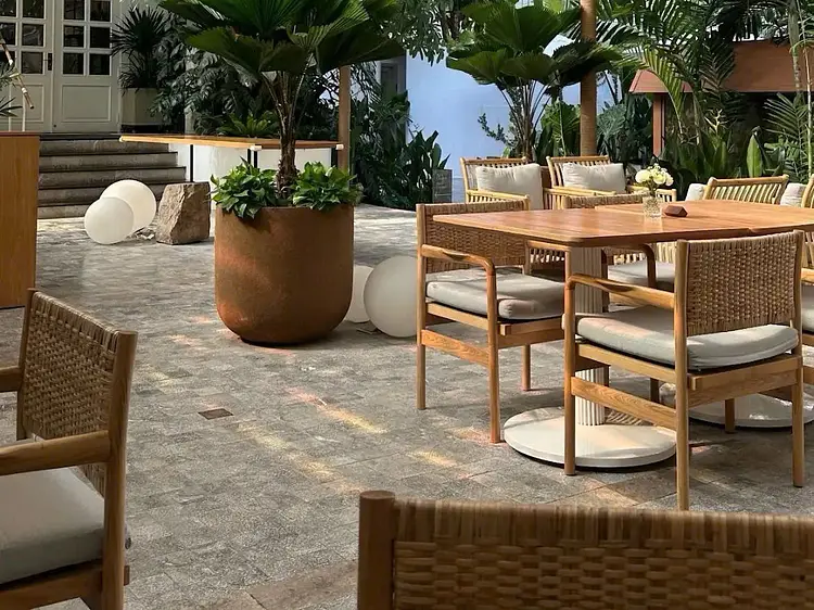 アンズサイゴン