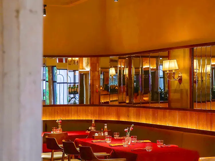 ラントルコート - ソーシャルミーティング