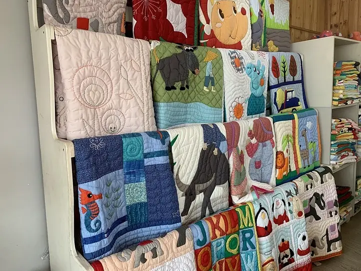 ベトナム人の作る繊細な布製品を思い出に〜Mekong Quilt（メコンキルト）〜