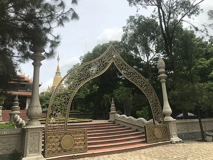 【週末特集】ブーロン寺、チルタウンなど大迫力なカメラスポットを廻る日帰り観光