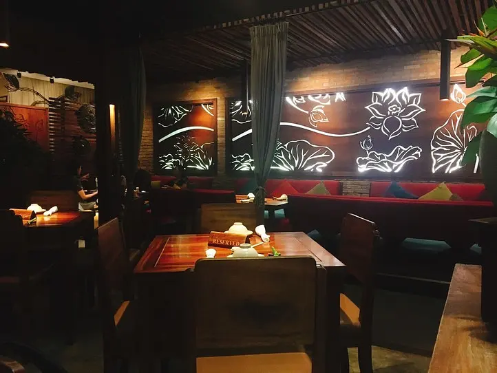 ベトナムのベジタリアン料理を食べよう〜「...humラウンジ＆レストラン」〜