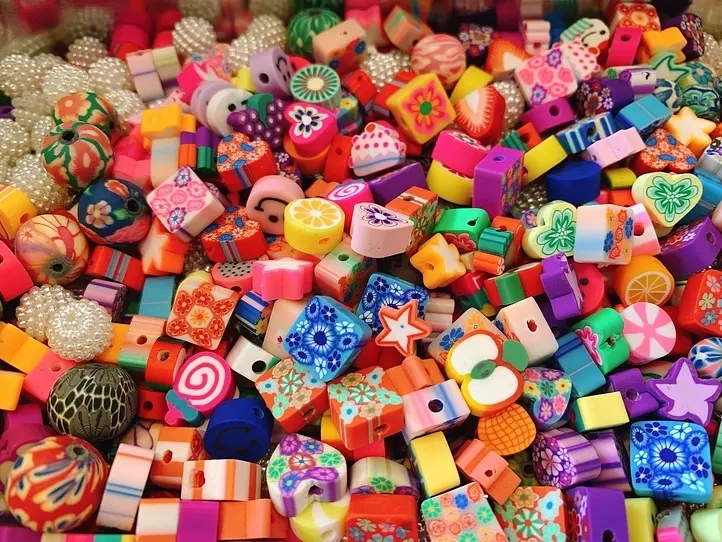 【週末特集】チョロン地区で材料を集めて、自分でオリジナルのマスクホルダーを作ってみよう