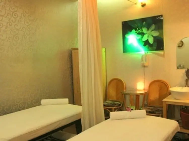 ニュー・スパ・トロピック