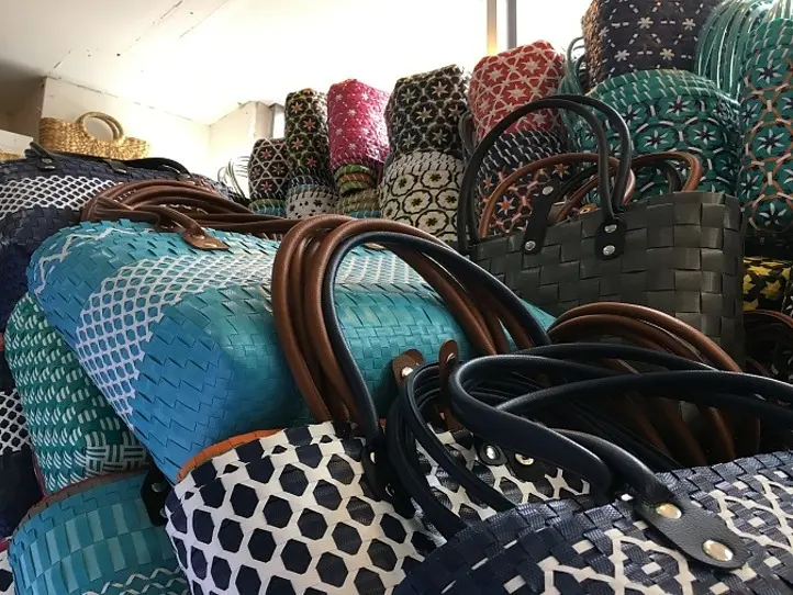 ドンコイエリアのおすすめかごバッグのお店３つ