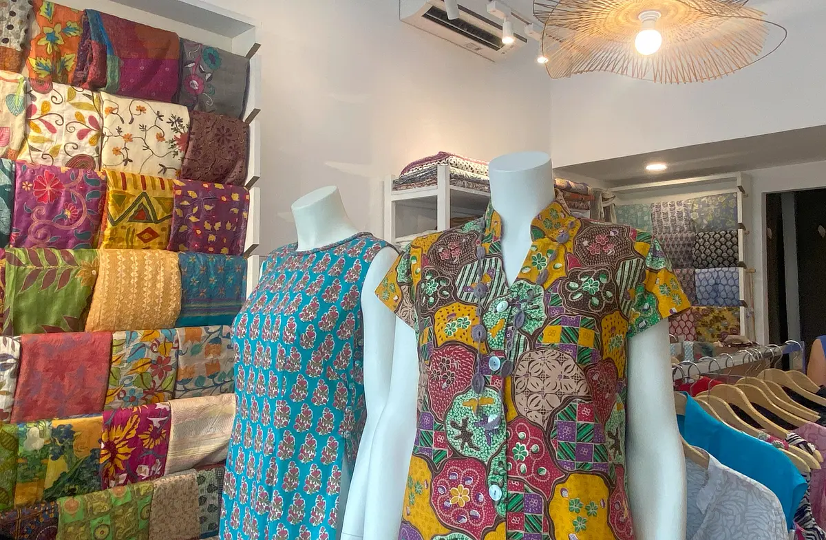 【日本語ok!!】　日本語が通じるアオザイオーダーメイドショップ3店をご紹介!!