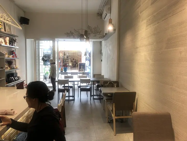 観光の合間に！ベンタイン市場近くのカフェで一休みするなら〜Amazing Coffee