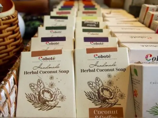 バッチャン焼きも！かわいい食器が何でも揃う ユエン・ホーム！