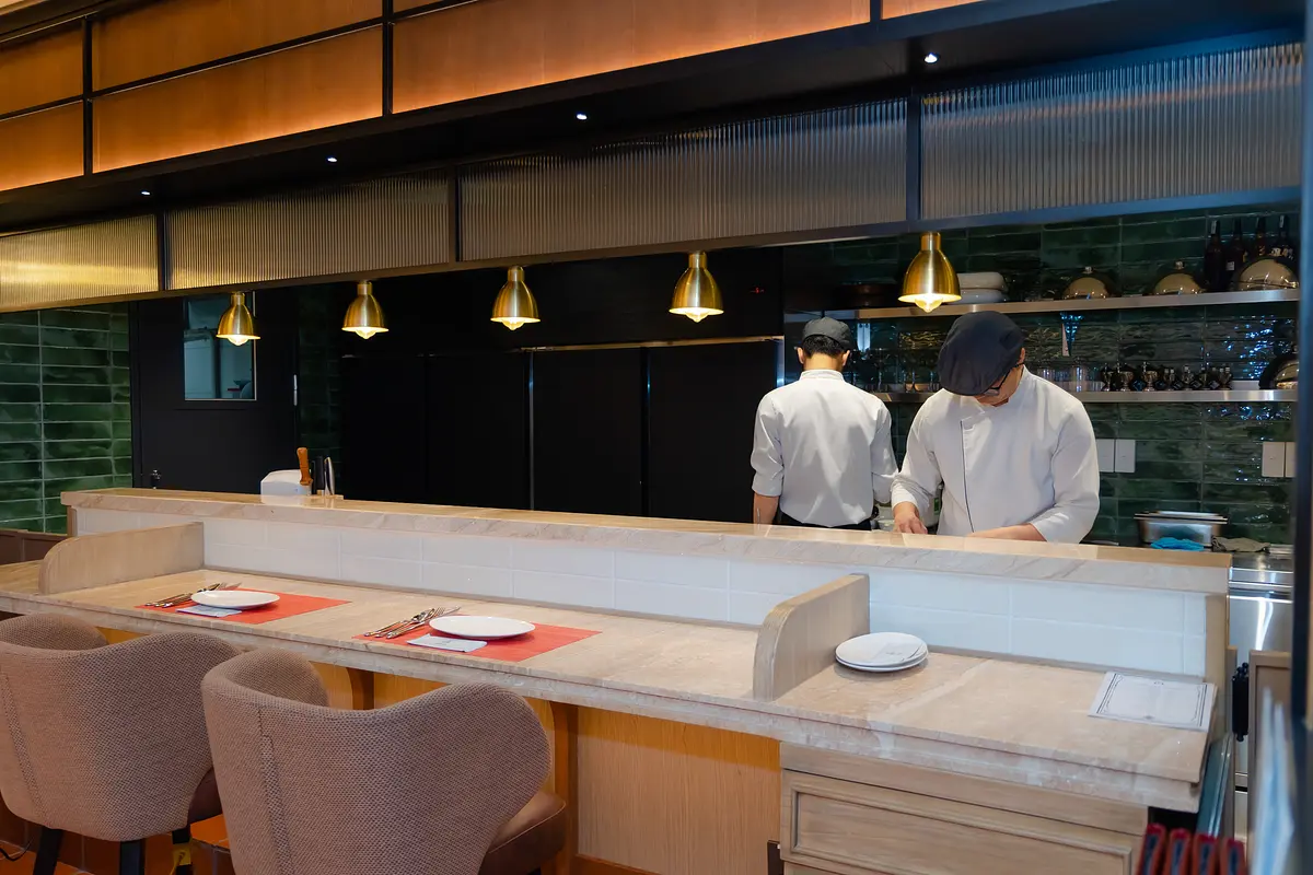 【特集】ホーチミンに誕生。「ザ　ロイヤルレストラン」が提供する、最高のおもてなし