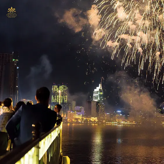 （2025年9月2日限定）国慶節スペシャル｜フュージョン・シーフード・ベトナム料理ディナーセット