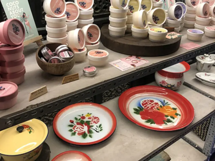 ズズコンセプトストア