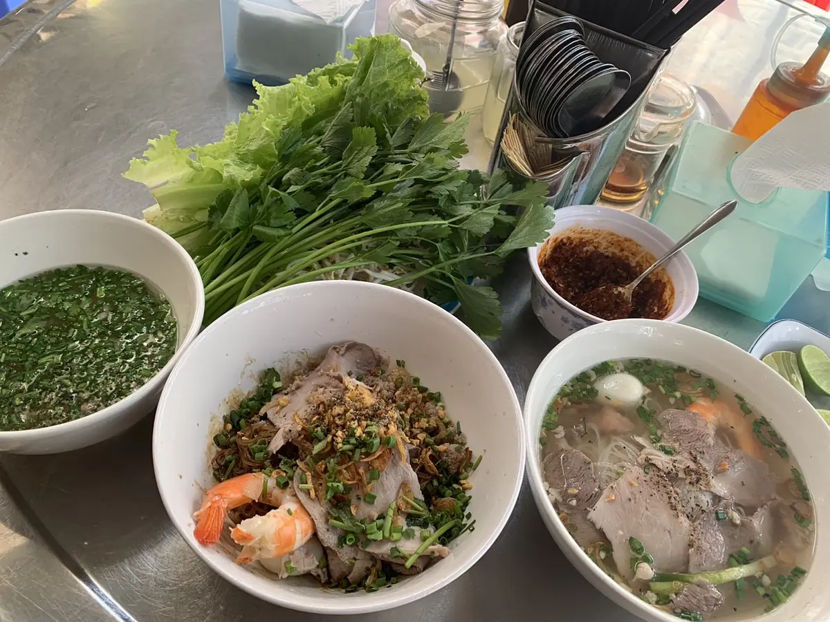 Nabby厳選！本場のHủ Tiếuを楽しめるローカル店3選 in Thảo Điền